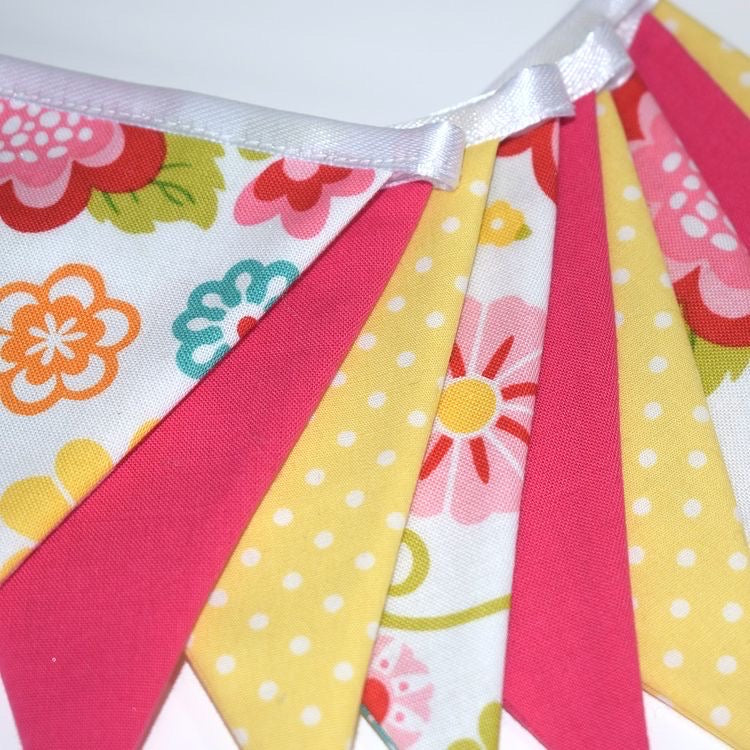 Bold Floral and Pink Mini Bunting