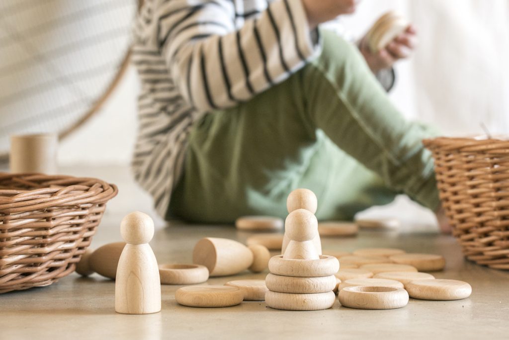Nins, Rings and Coins Natural Wood