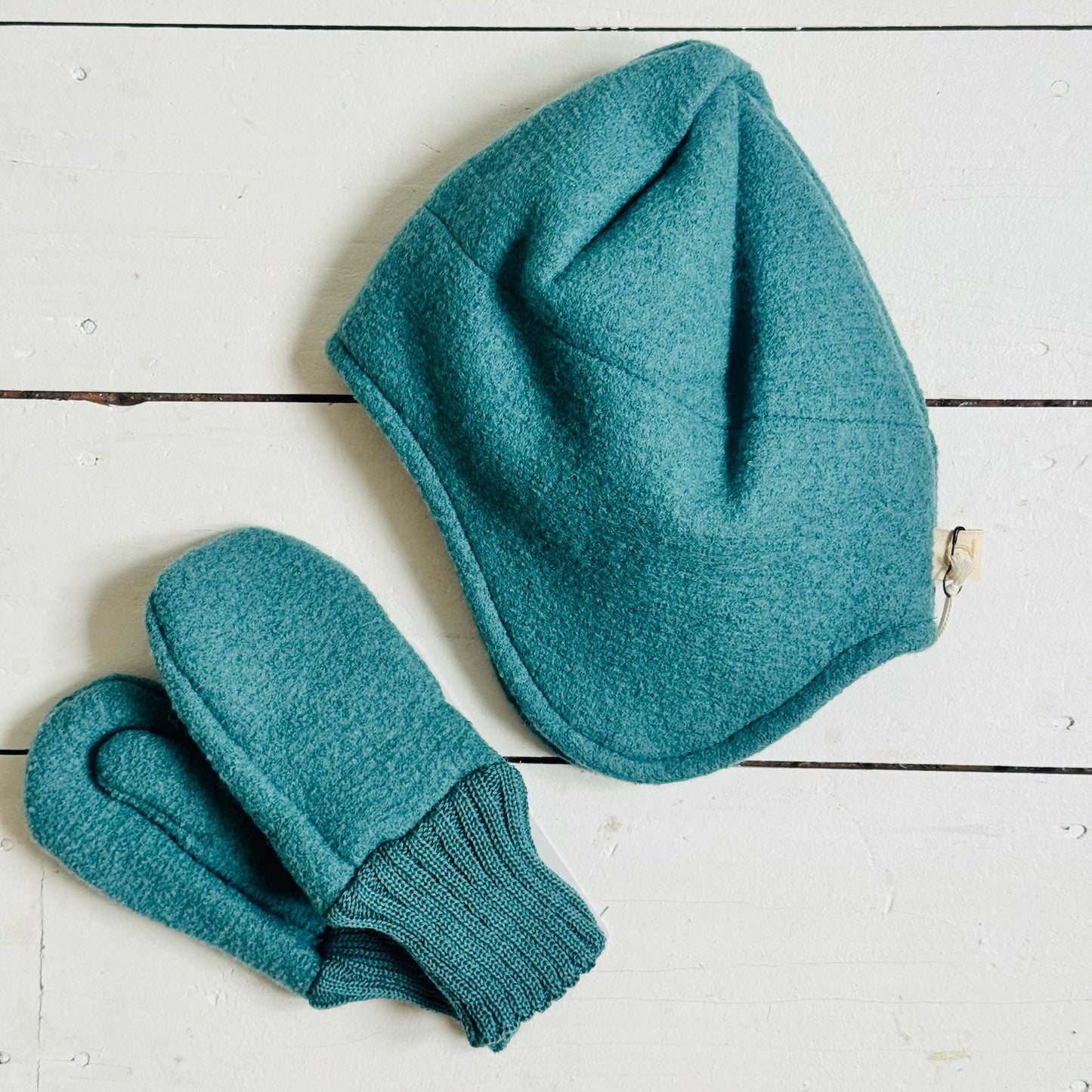 Organic Merino Boiled Wool Gloves | Eucalyptus