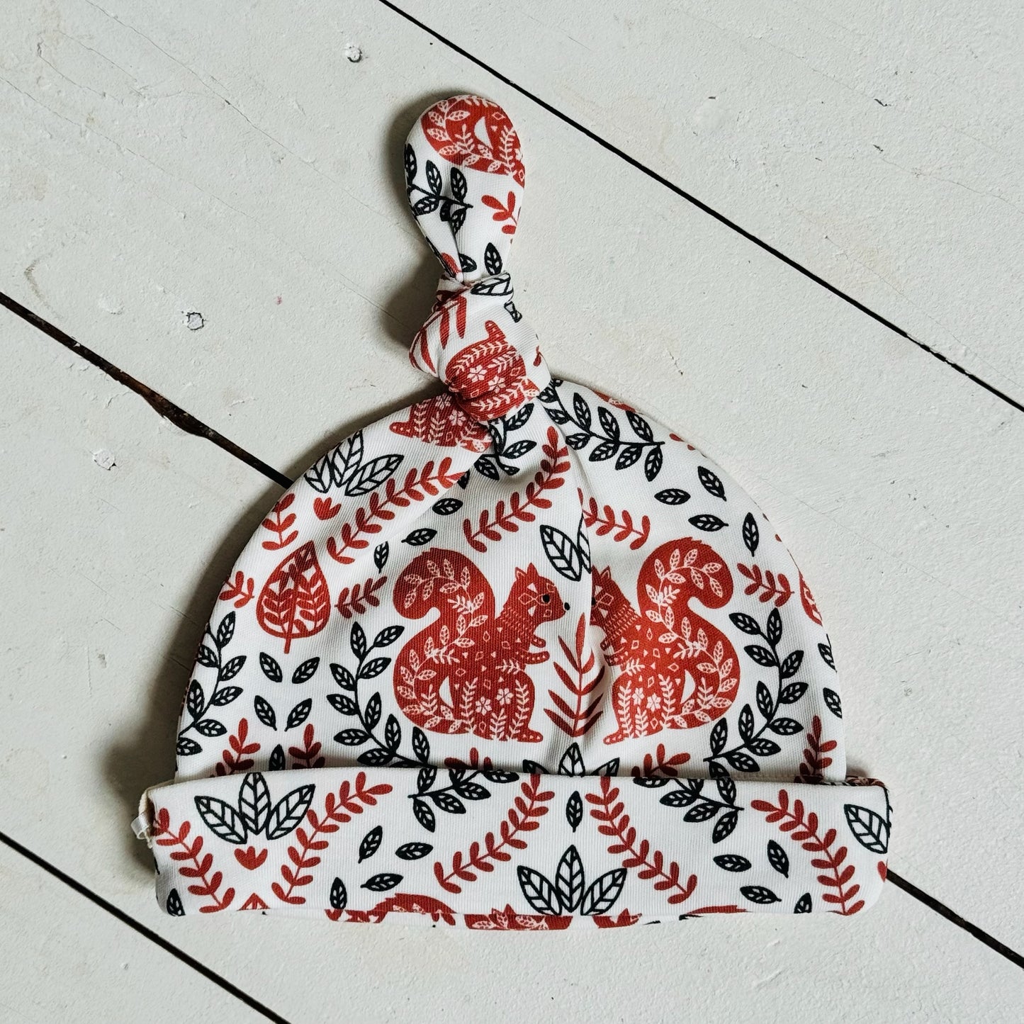 Knotted Hat | Squirrel