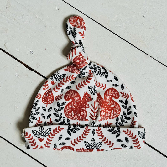 Knotted Hat | Squirrel