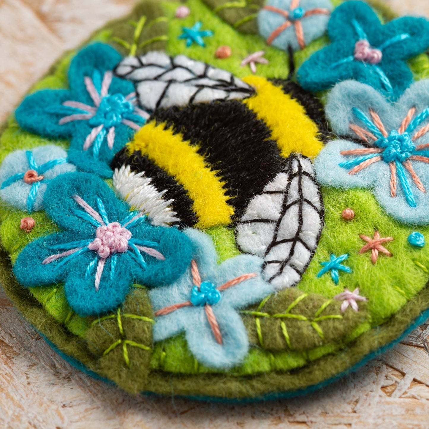 Complete Craft Kit | Bumblebee Felt Brooch
